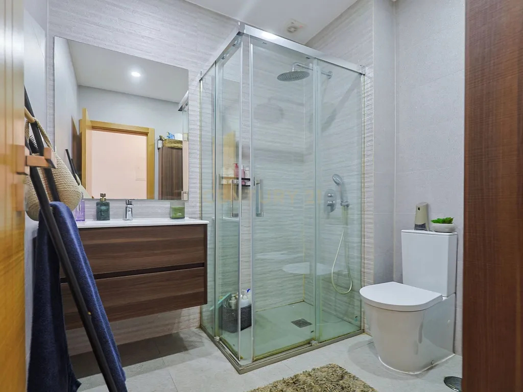 Apartamento T2 Centro de Almada Remodelado - Image 26