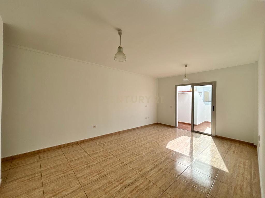  - Image 19