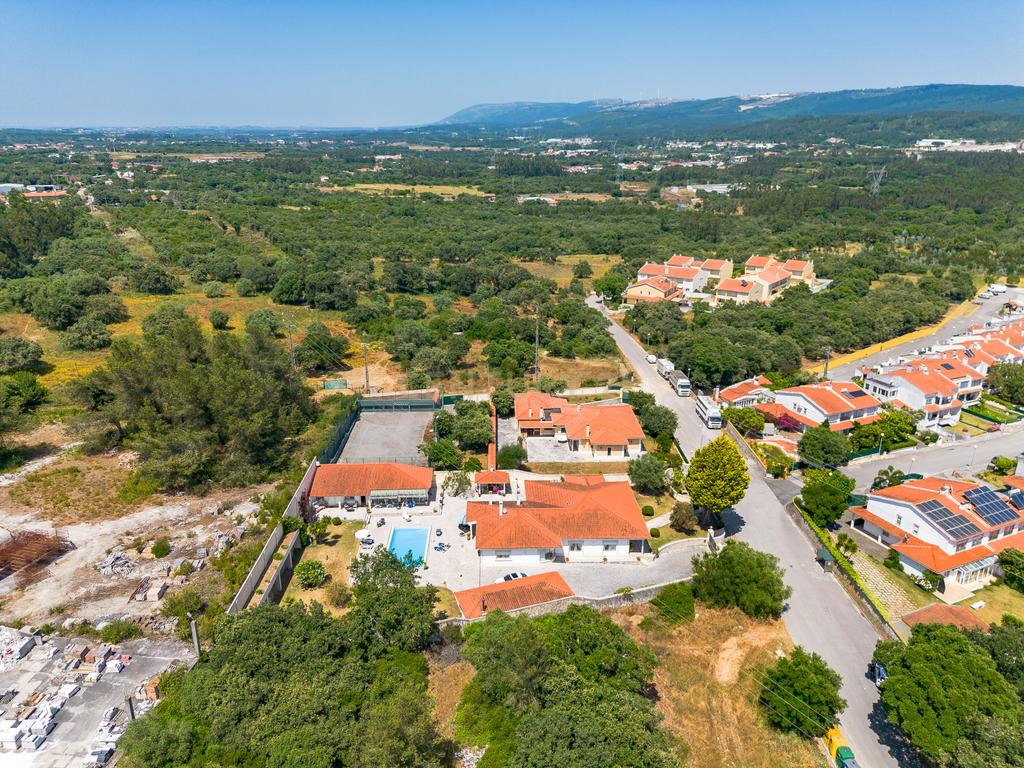 Moradia T4 em Benedita - Image 2