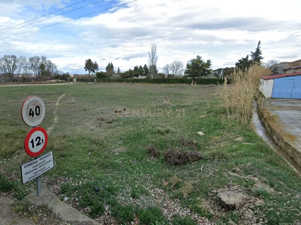 CONJUNTO DE TERRENOS INDUSTRIAIS E AUXILIARES EM SARAGOÇA – MAIS DE 18.000 m² - Image 9