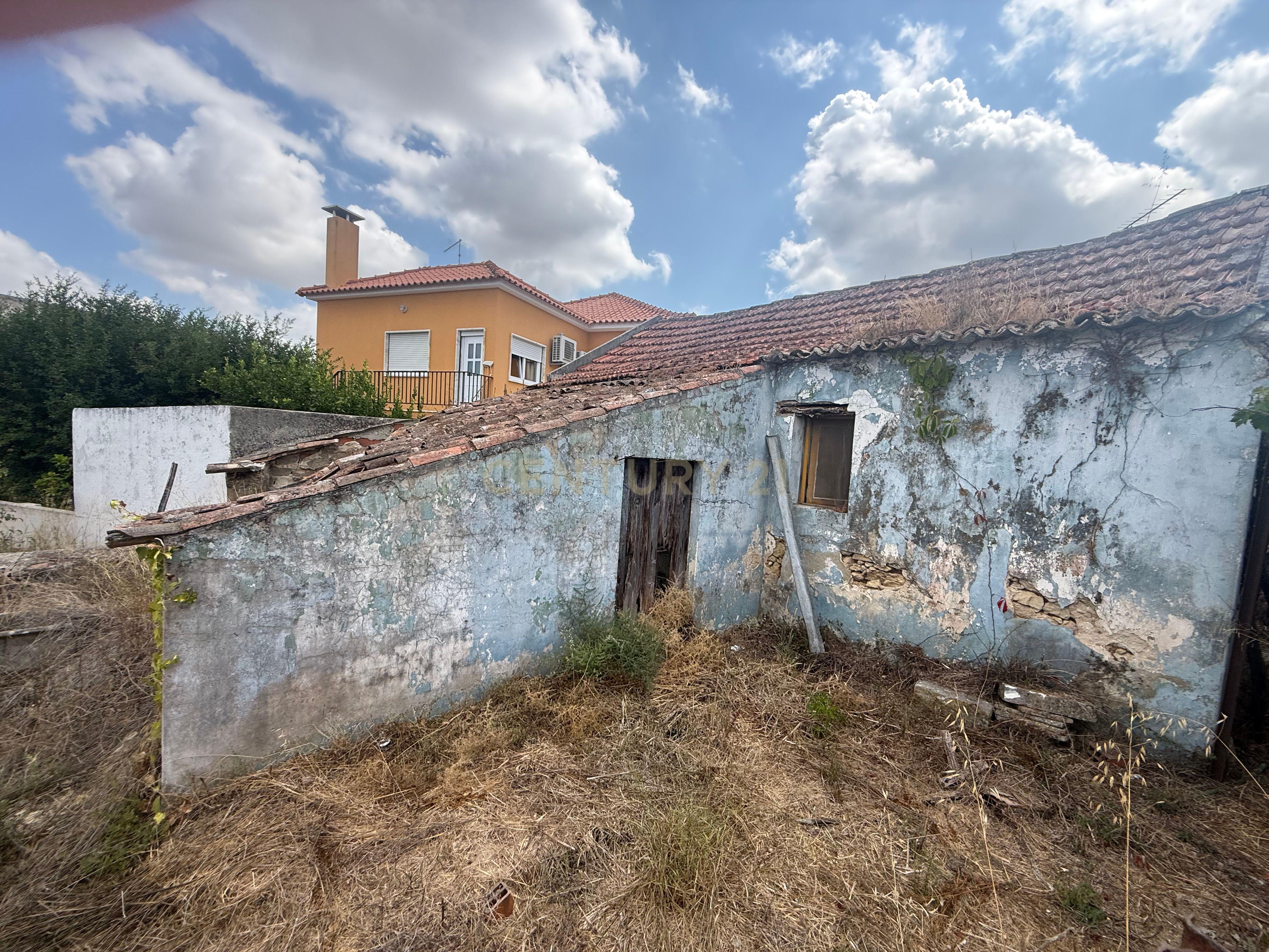 Fotografia 4 de Terreno com ruína em Quinta do Anjo, Palmela - Oportunidade Única