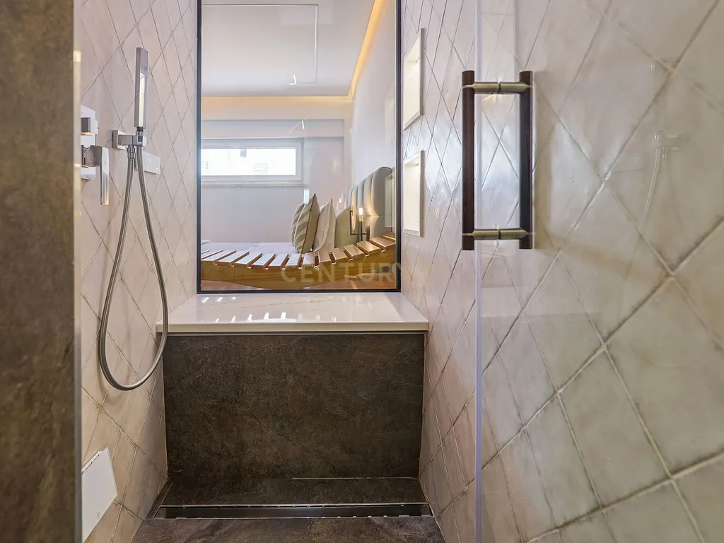 T1 moderno com domótica e piscina – Costa da Caparica - Image 28