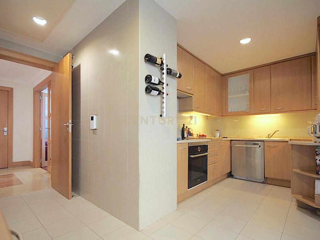 T3 I Parque das Nações, Lisboa (Luxuoso apartamento com piscina e vista rio) - Image 15
