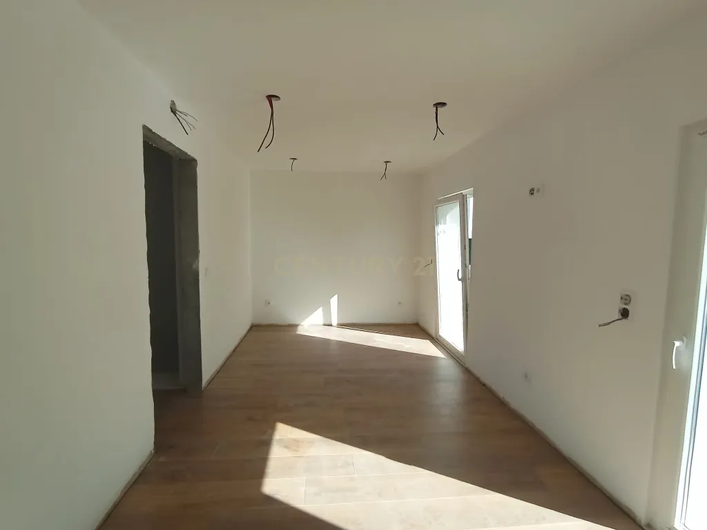 Moradia Geminada T3 em Construção na Quintinha - Sesimbra - Image 16