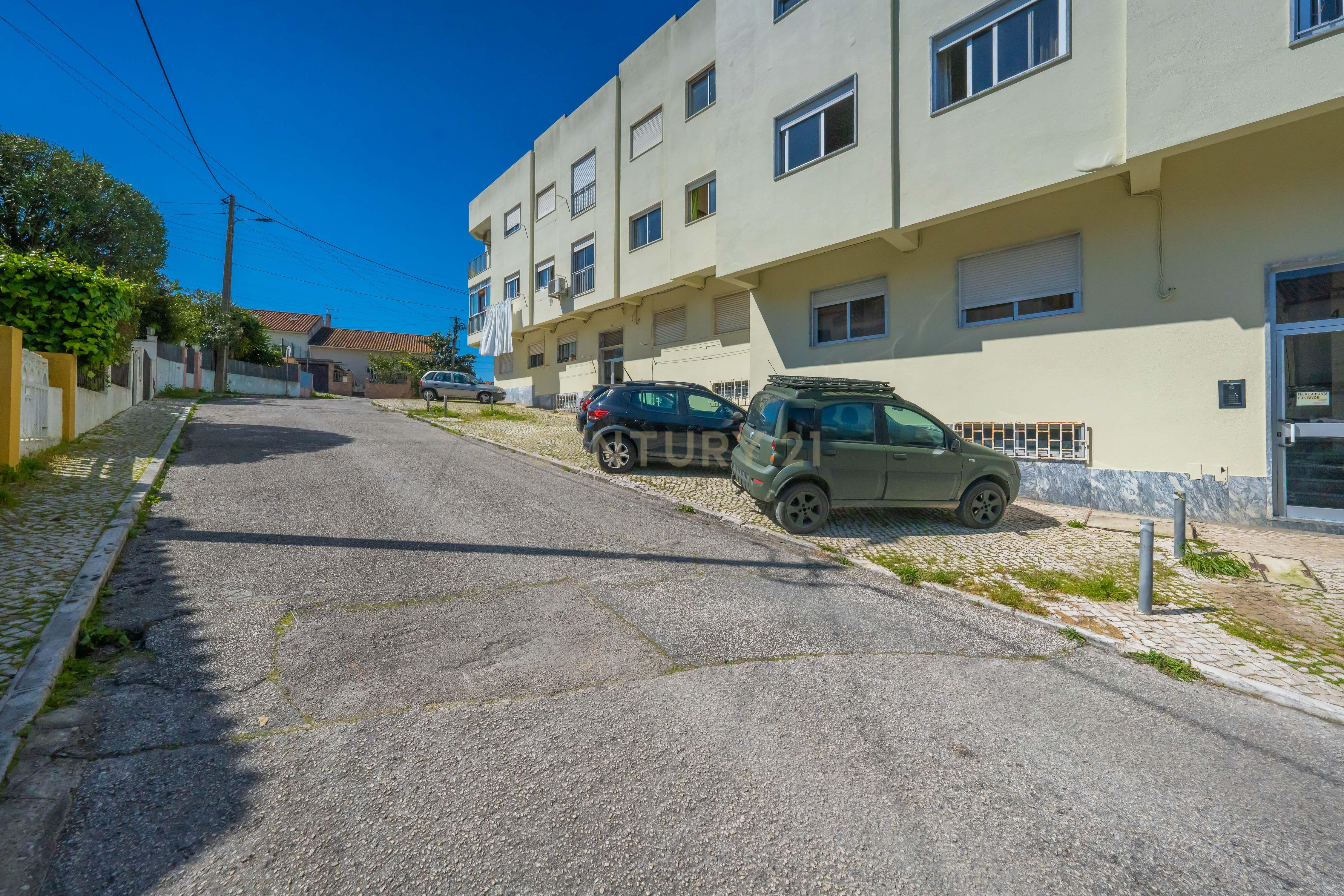 Apartamento T2, na Várzea, em Setúbal - Image 21