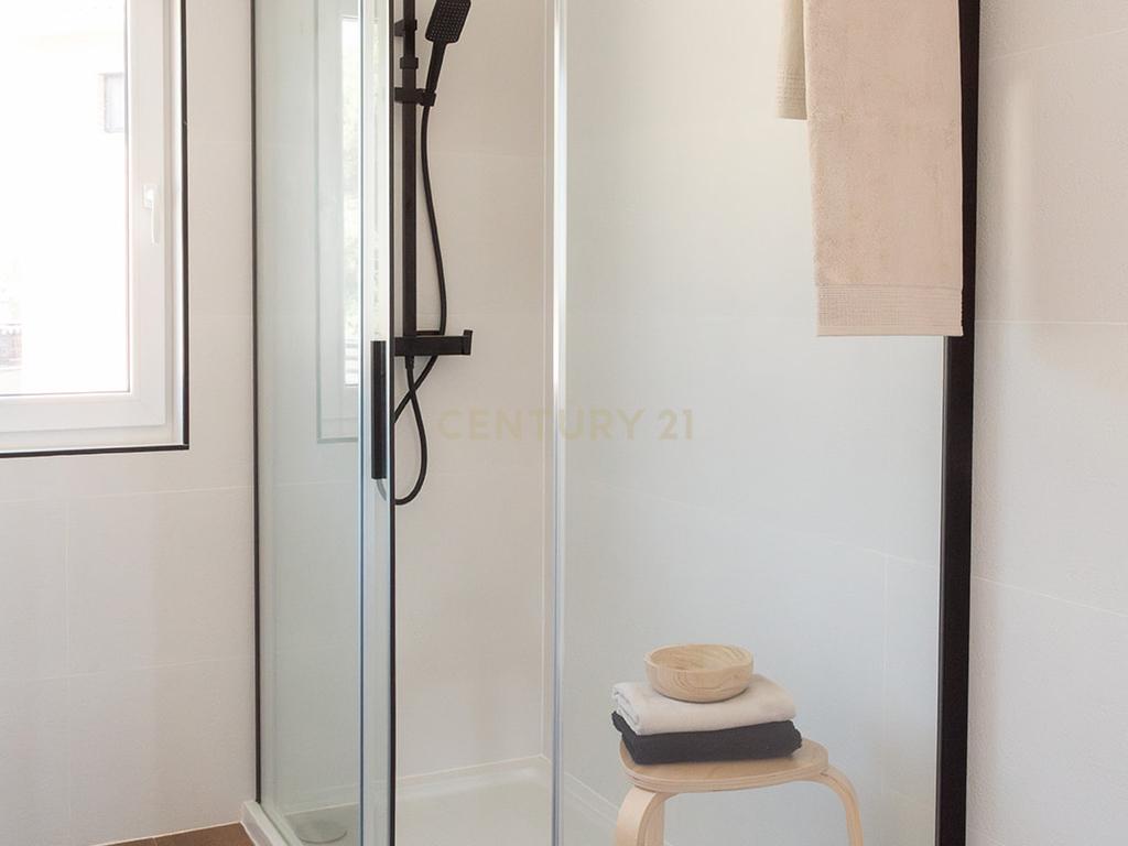 🏡 Casa nova em Cunit – Design, eficiência e conforto junto ao mar Estreie o seu lar ideal na rua Havana em Cunit! - Image 20