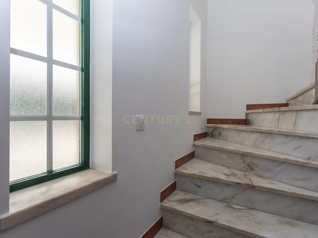 Moradia T3 na Quinta do Conde / Sesimbra com Excelente Localização - Image 28