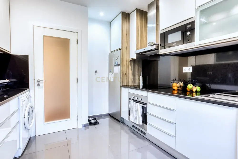Apartamento T3 - Alameda D. Afonso Henriques - Lisboa - Image 22