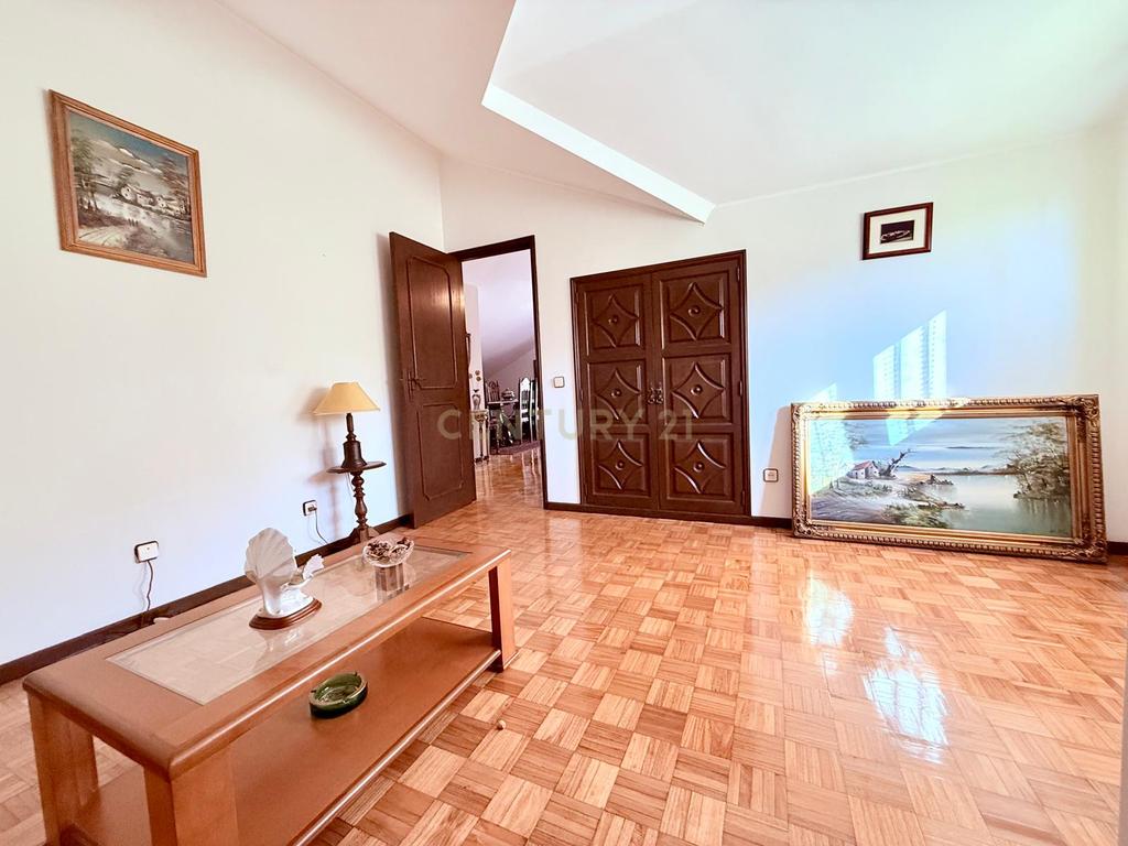 Moradia T6 Mesão Frio, Guimarães - Image 35