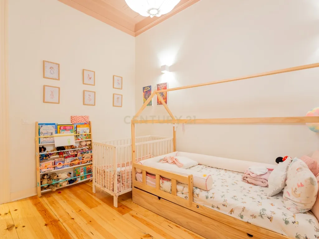 Apartamento T5 de Charme com Jardim Privativo nas Avenidas Novas | Avenida 5 de Outubro, Lisboa - Image 34