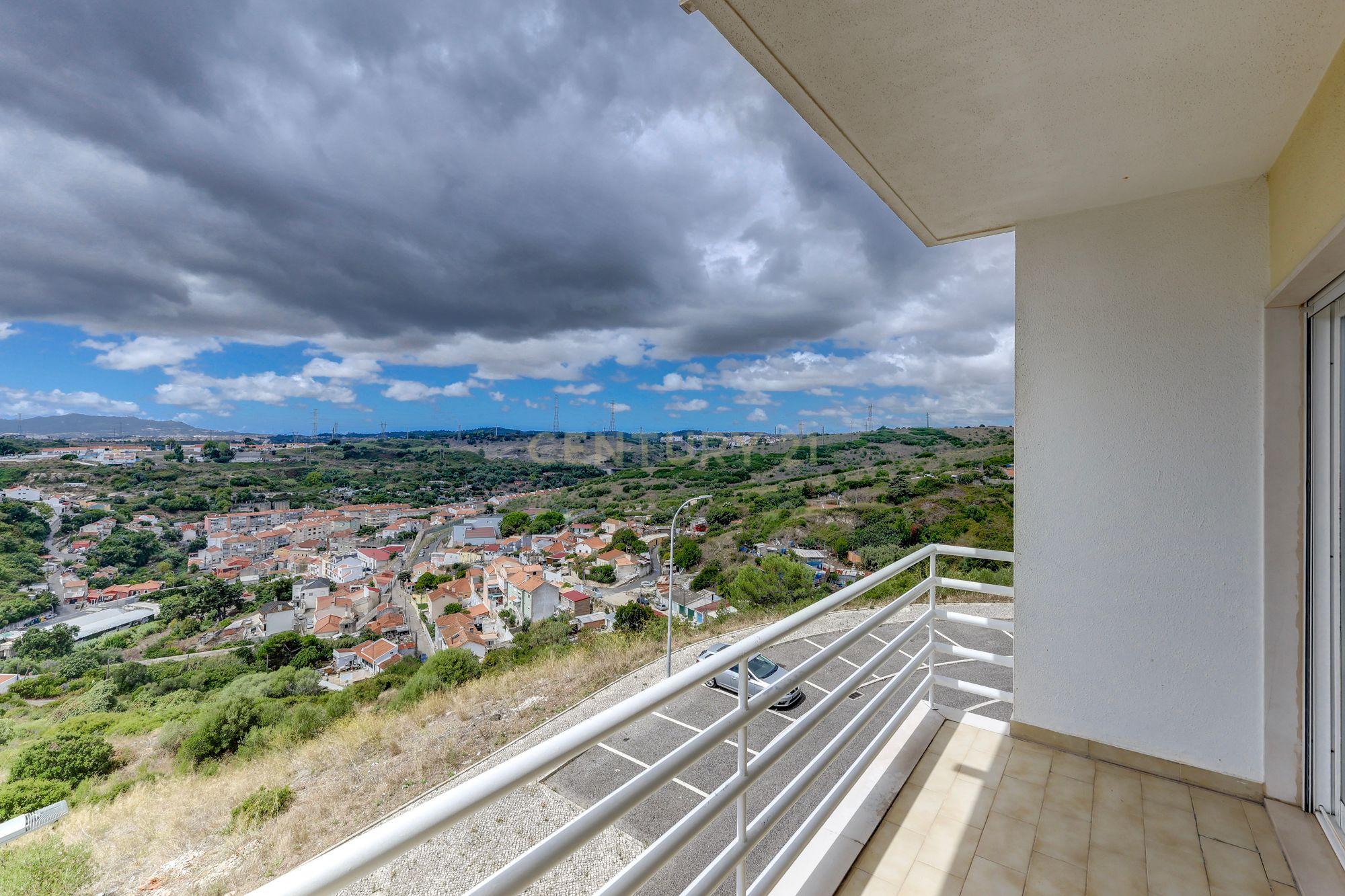 Apartamento T3 à venda em Mina de Água, Amadora — foto 23