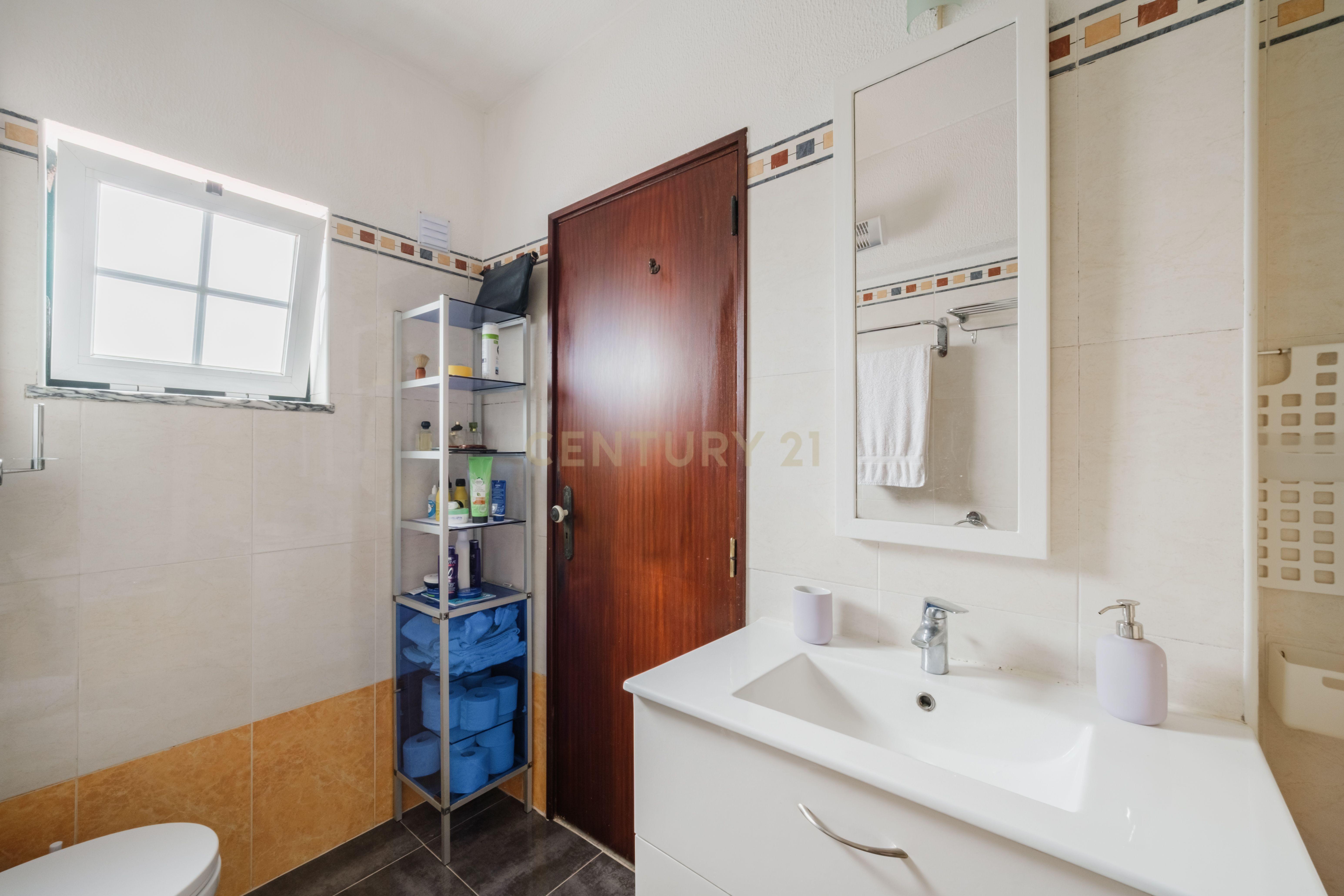 Moradia T4 à venda em Carnaxide e Queijas, Oeiras — foto 21