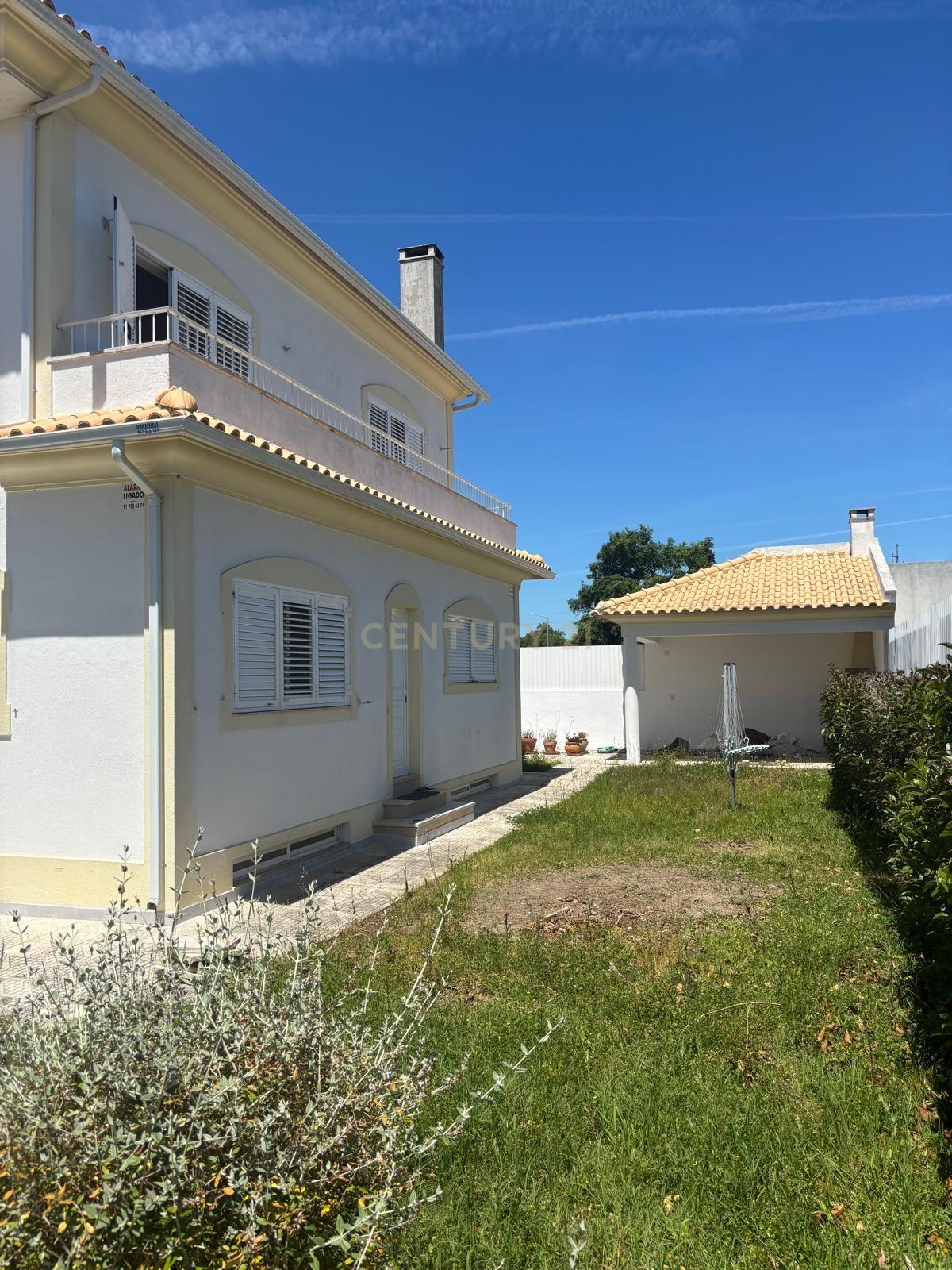 Moradia T3 para Arrendamento em Sesimbra – Carrasqueira - Image 3