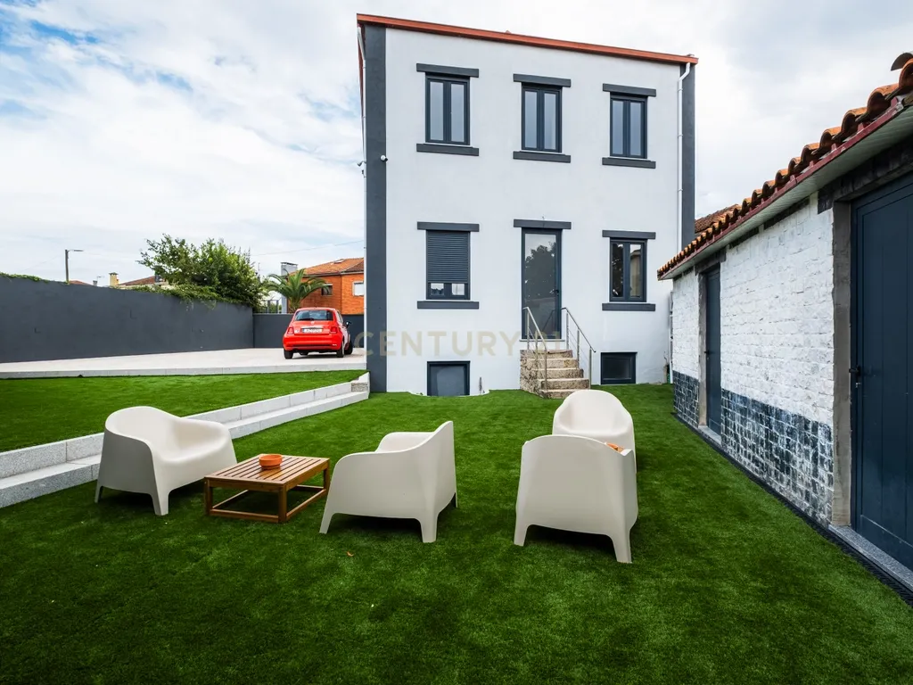 Prédio de Alojamento Local – Porto - Image 50
