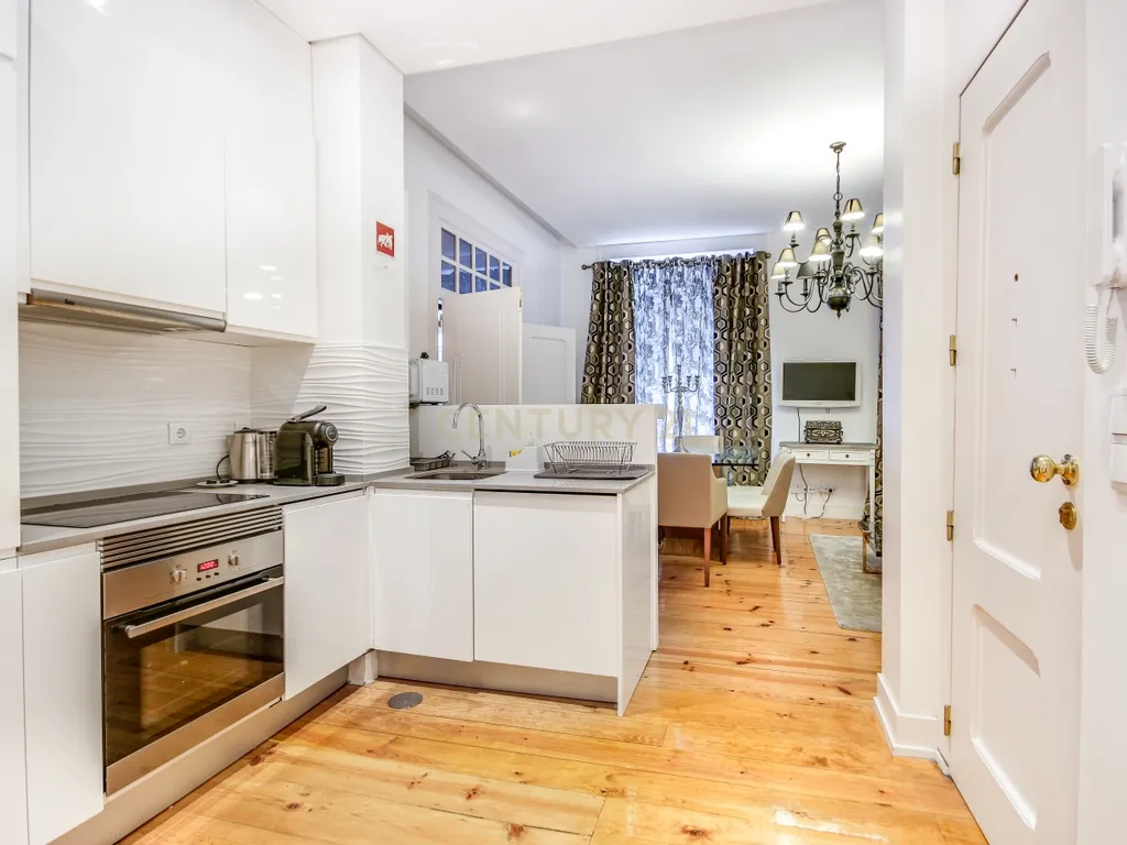 Apartamento T2 na Rua da Prata Nº208 - Image 5