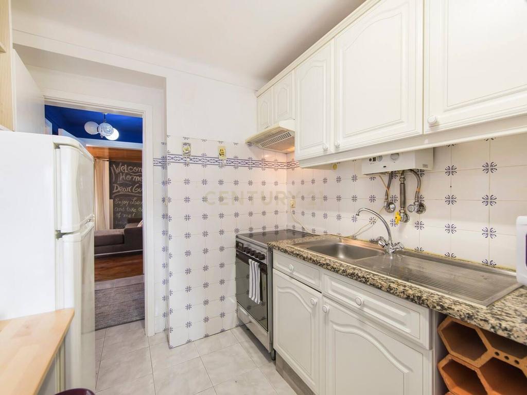 Apartamento T1 - Rua São Sebastião da Pedreira   - Image 18