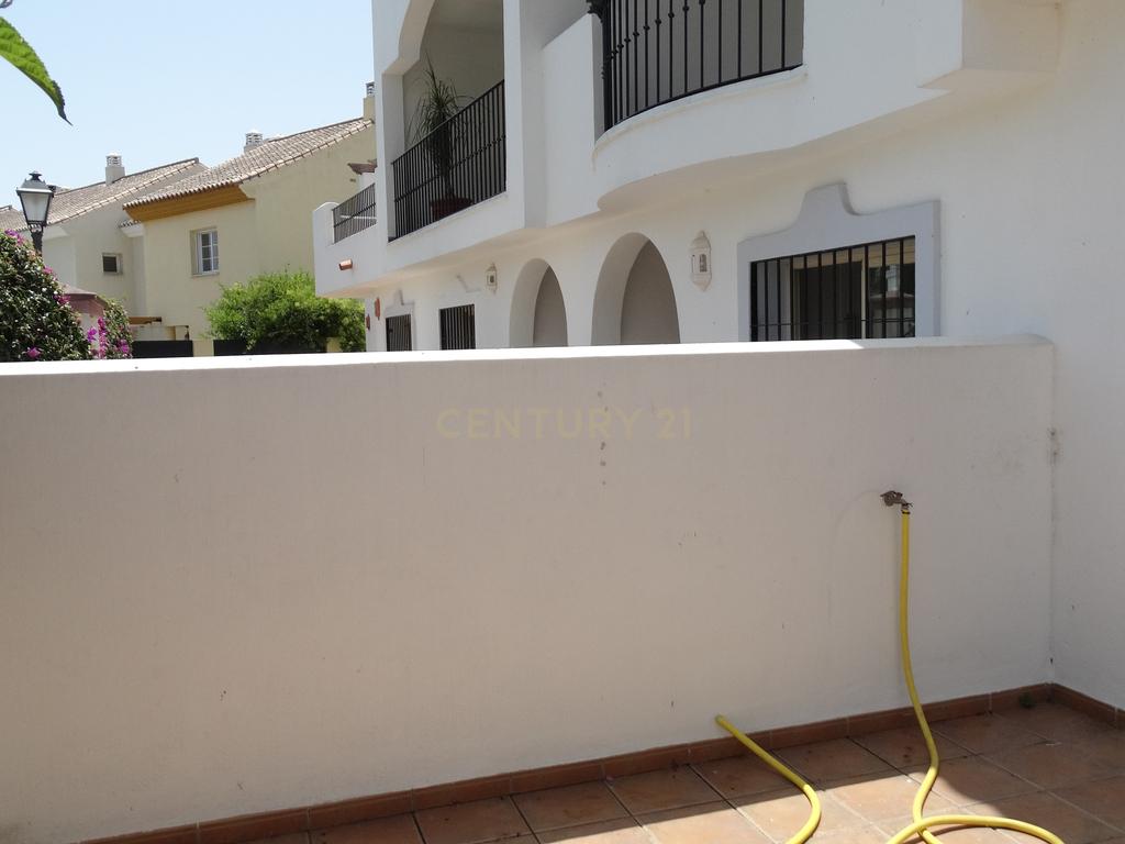Casa de Luxo em Andalucía com Vista para a Montanha e Piscina - Image 2