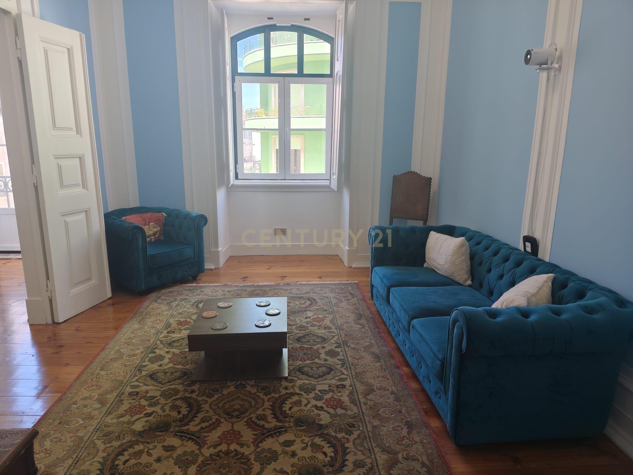 Fotografia 7 de Espectacular apartamento renovado mantendo fielmente os traços originais em Santo António, Lisboa