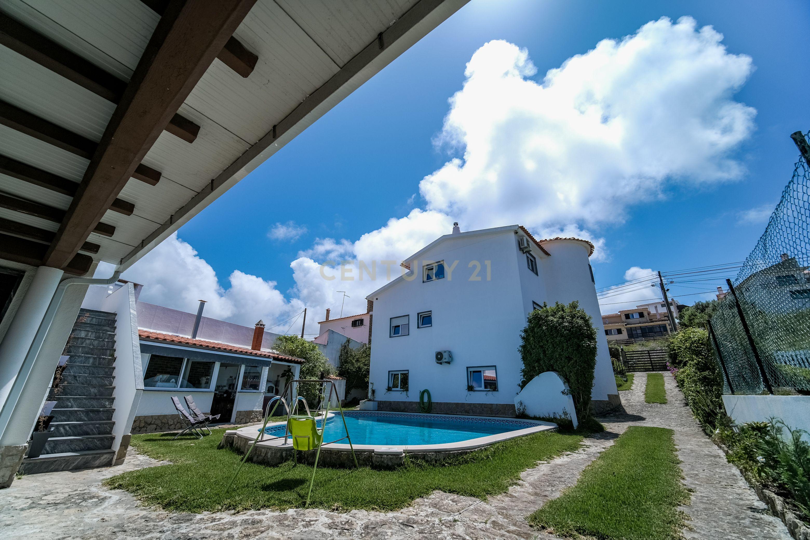 Moradia T5 totalmente renovada, com piscina, 15 minutos a pé da Praia de S. Julião, na Carvoeira, Ericeira, Mafra - Image 42