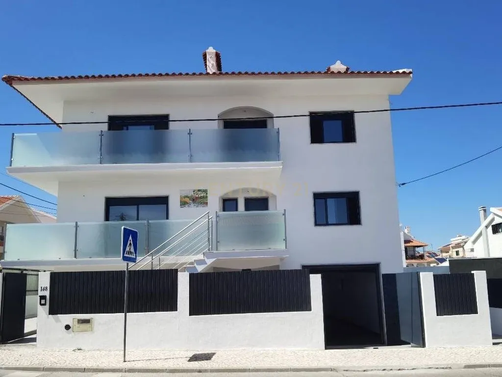 Moradia T8 Isolada - Aires - Palmela - Image 42