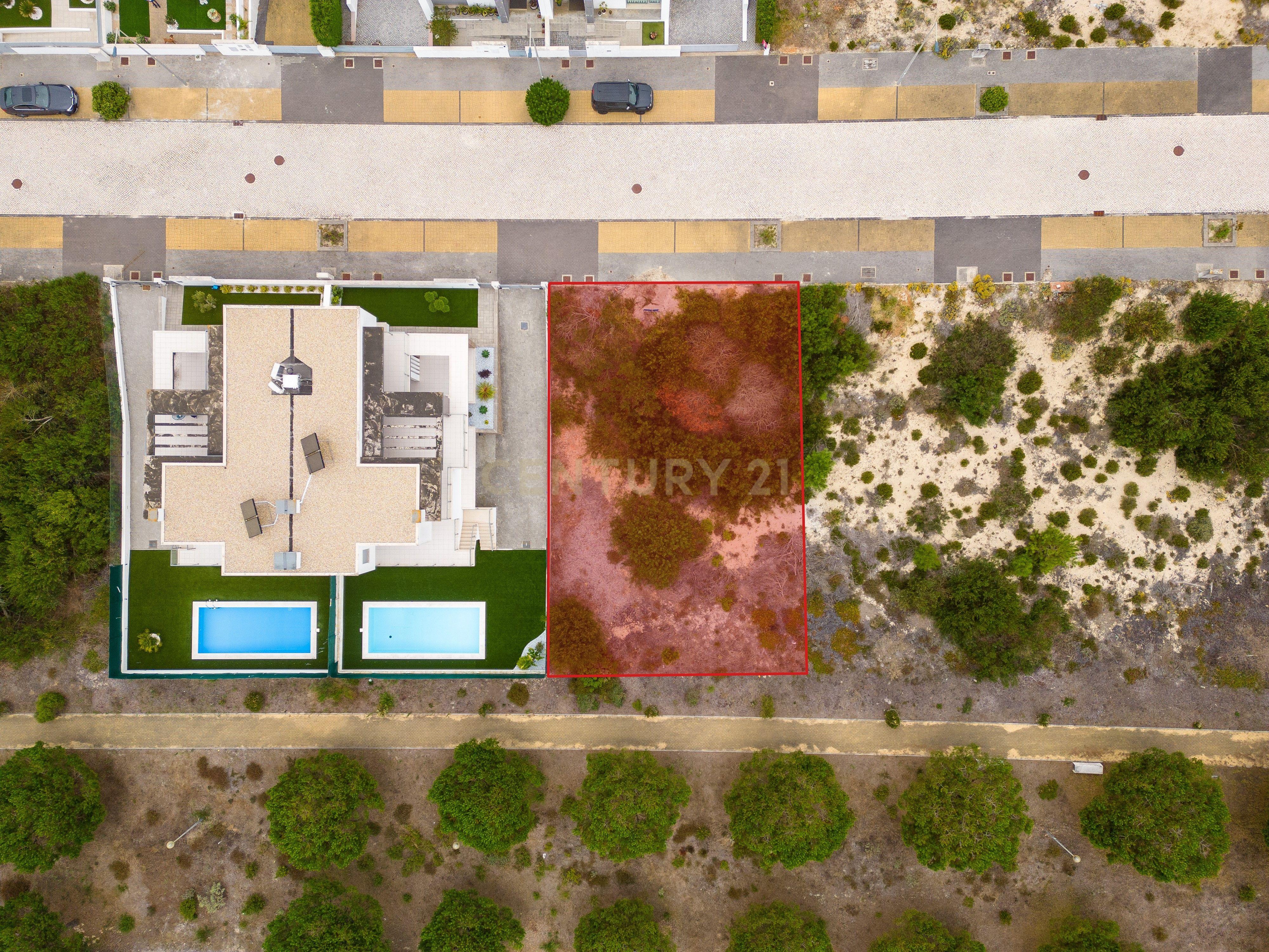 Excelente lote para construção à beira mar - Image 2