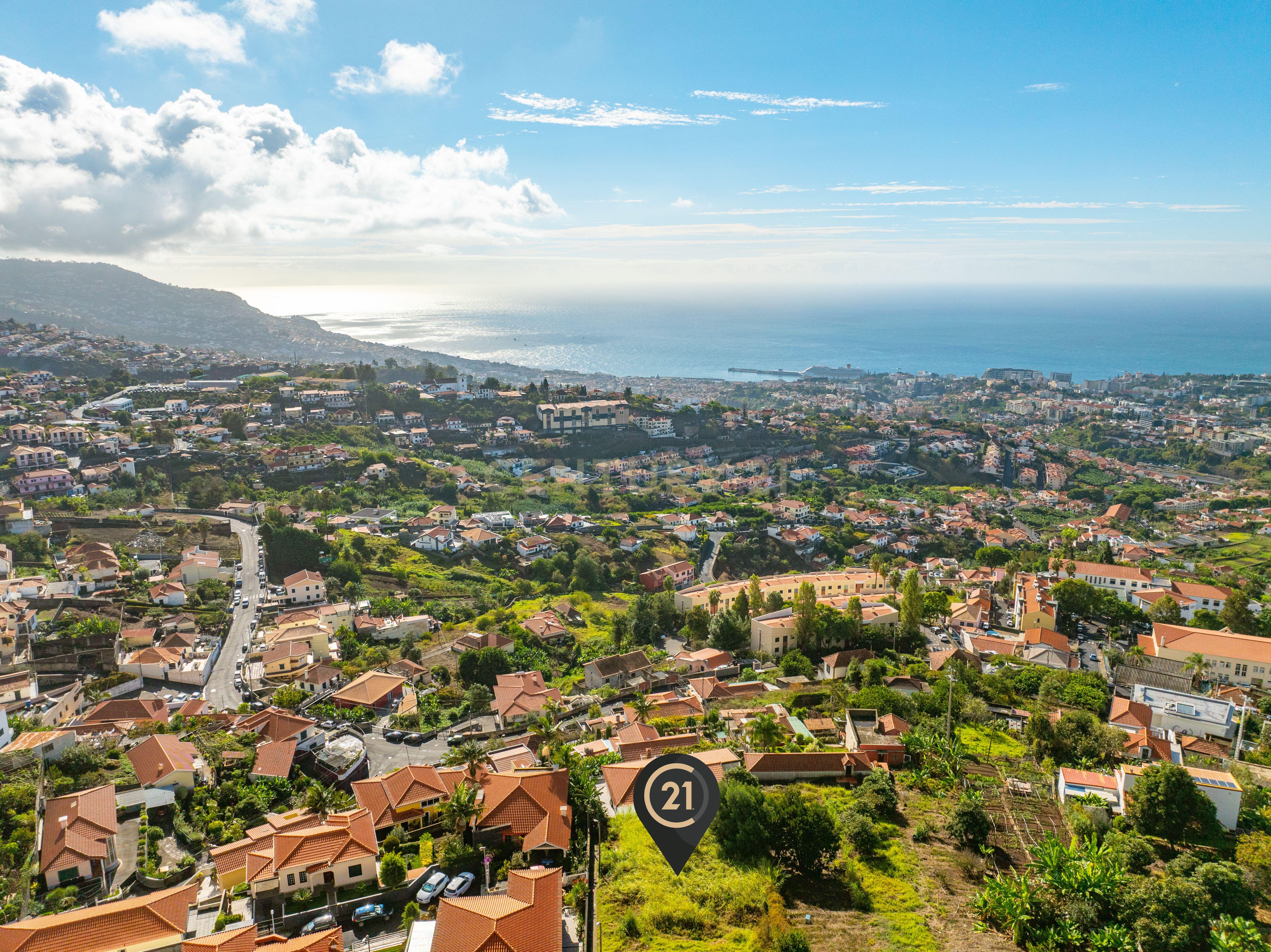Terreno Urbano para Construção - São Roque, Funchal. - Image 3