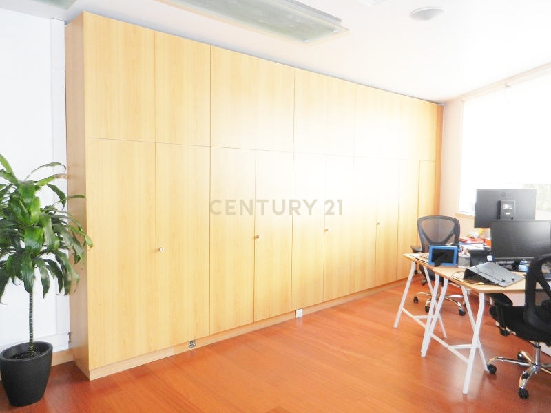 Escritório no Restelo/Espaço Comercial no Restelo - Image 7