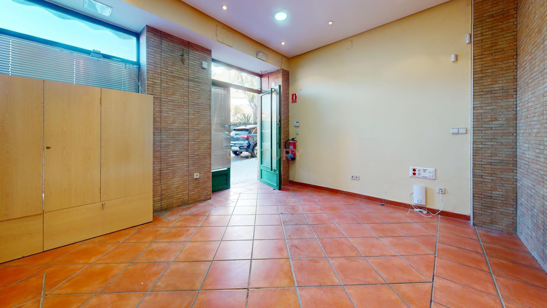 undefined - Image 4