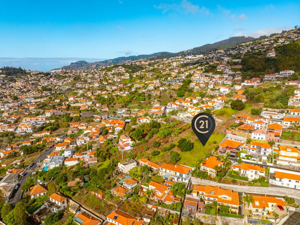 Terreno Urbano para Construção - São Roque, Funchal. - Image 21