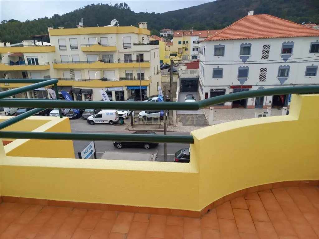 Venda de Apartamento + Parqueamento - Image 7