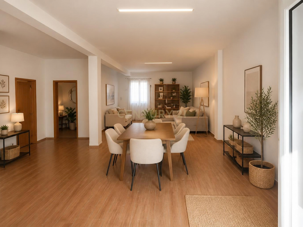 Casa T4 com Garagem e Varanda em Barroca, Fundão - Image 7