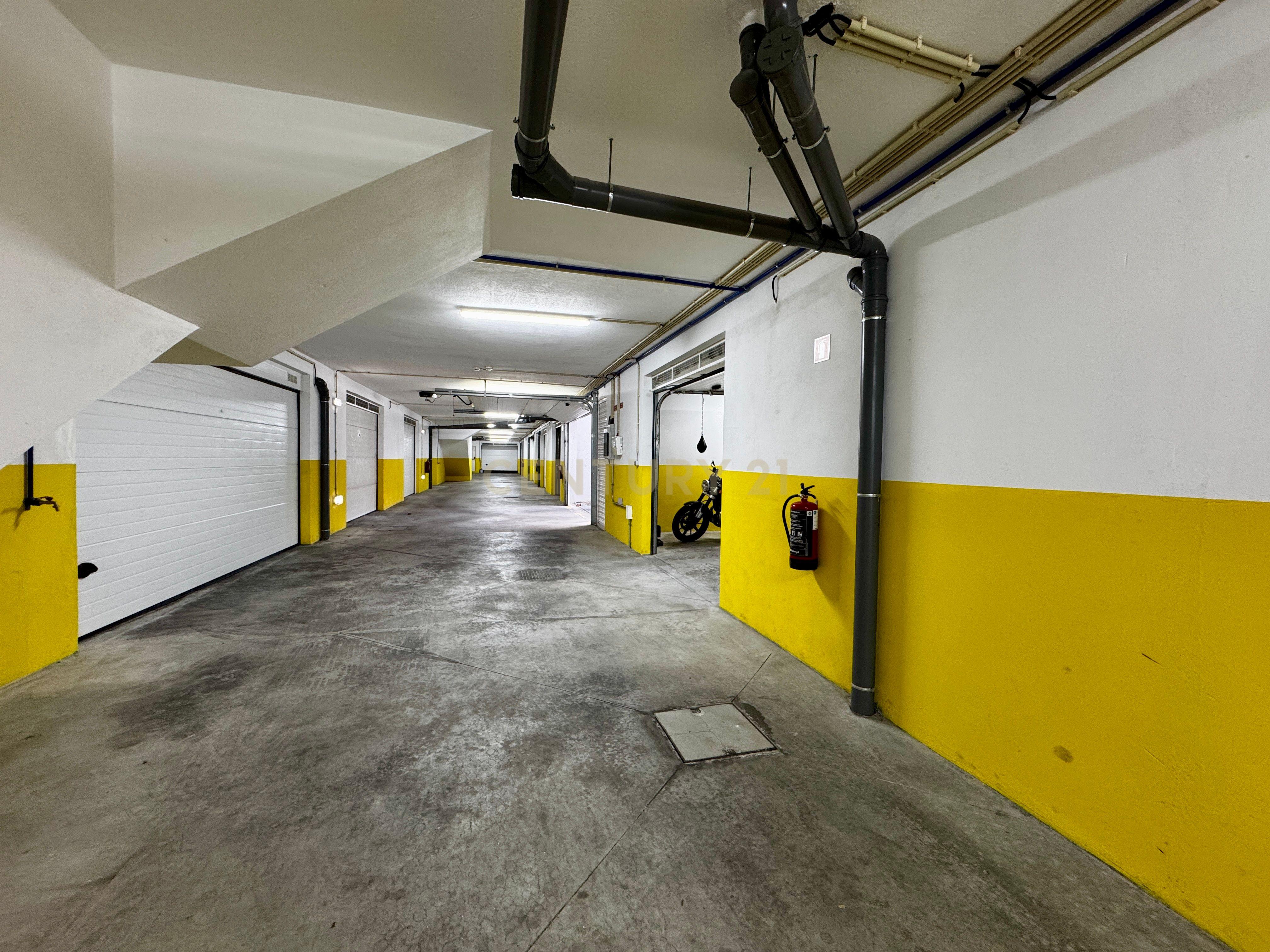 Fotografia 11 de Apartamento T2 Como Novo | Terraço e Jardim | Garagem Fechada | Gião, Vila do Conde