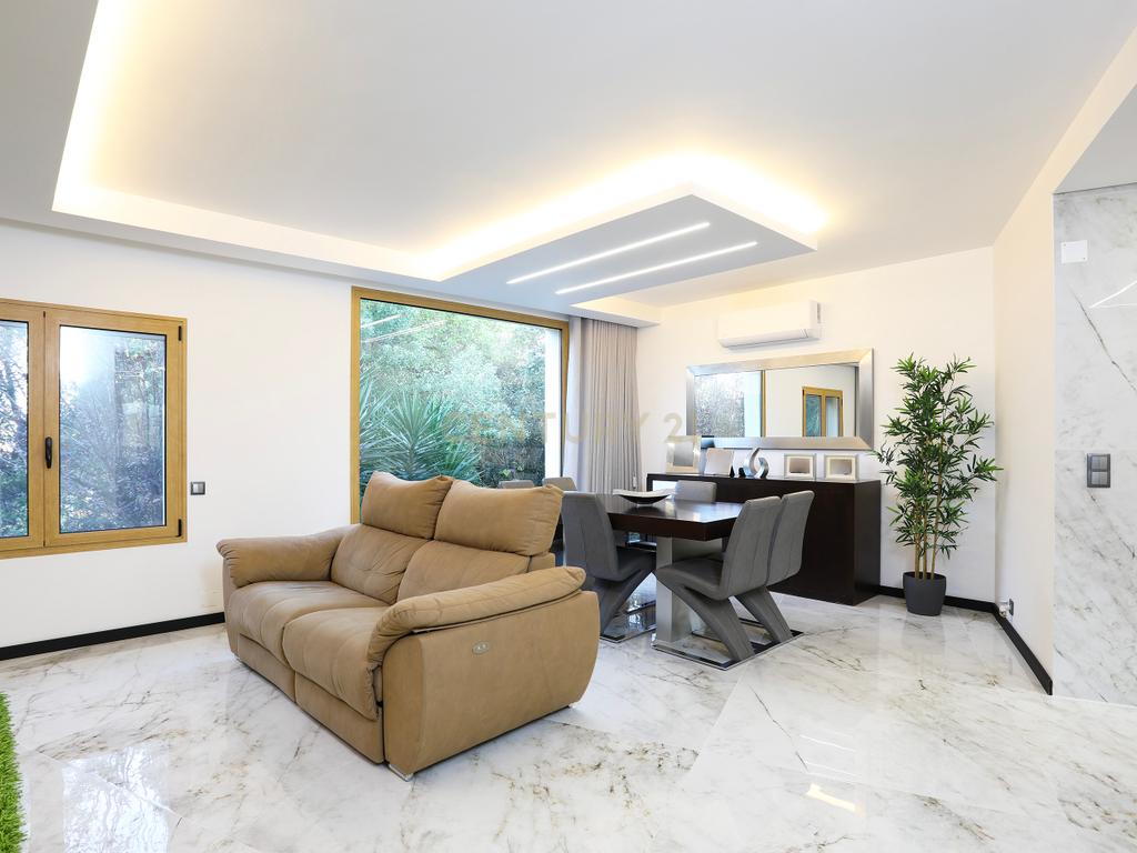 Moradia T3 em Condomínio Privado - Parede - Cascais - Image 9