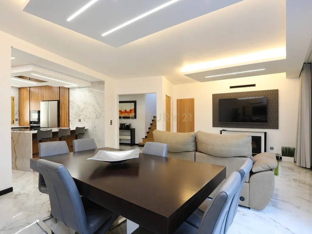 Moradia T3 em Condomínio Privado - Parede - Cascais - Image 10