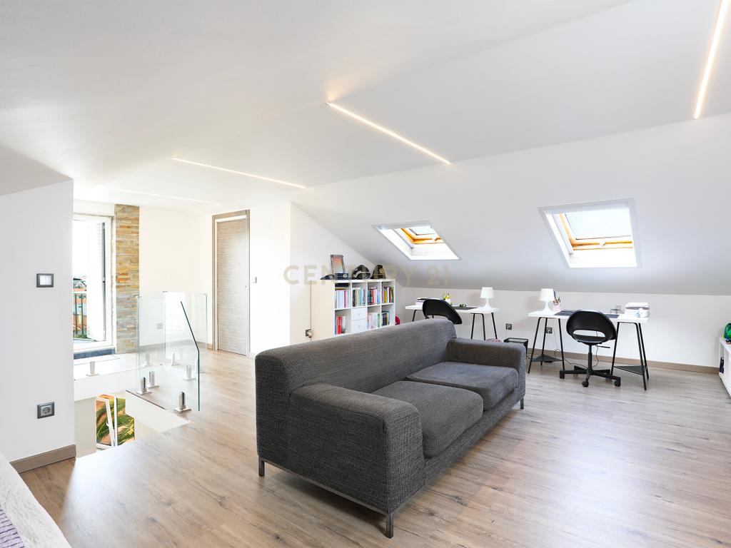 Moradia T3 em Condomínio Privado - Parede - Cascais - Image 28