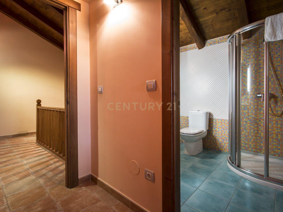 undefined - Image 40