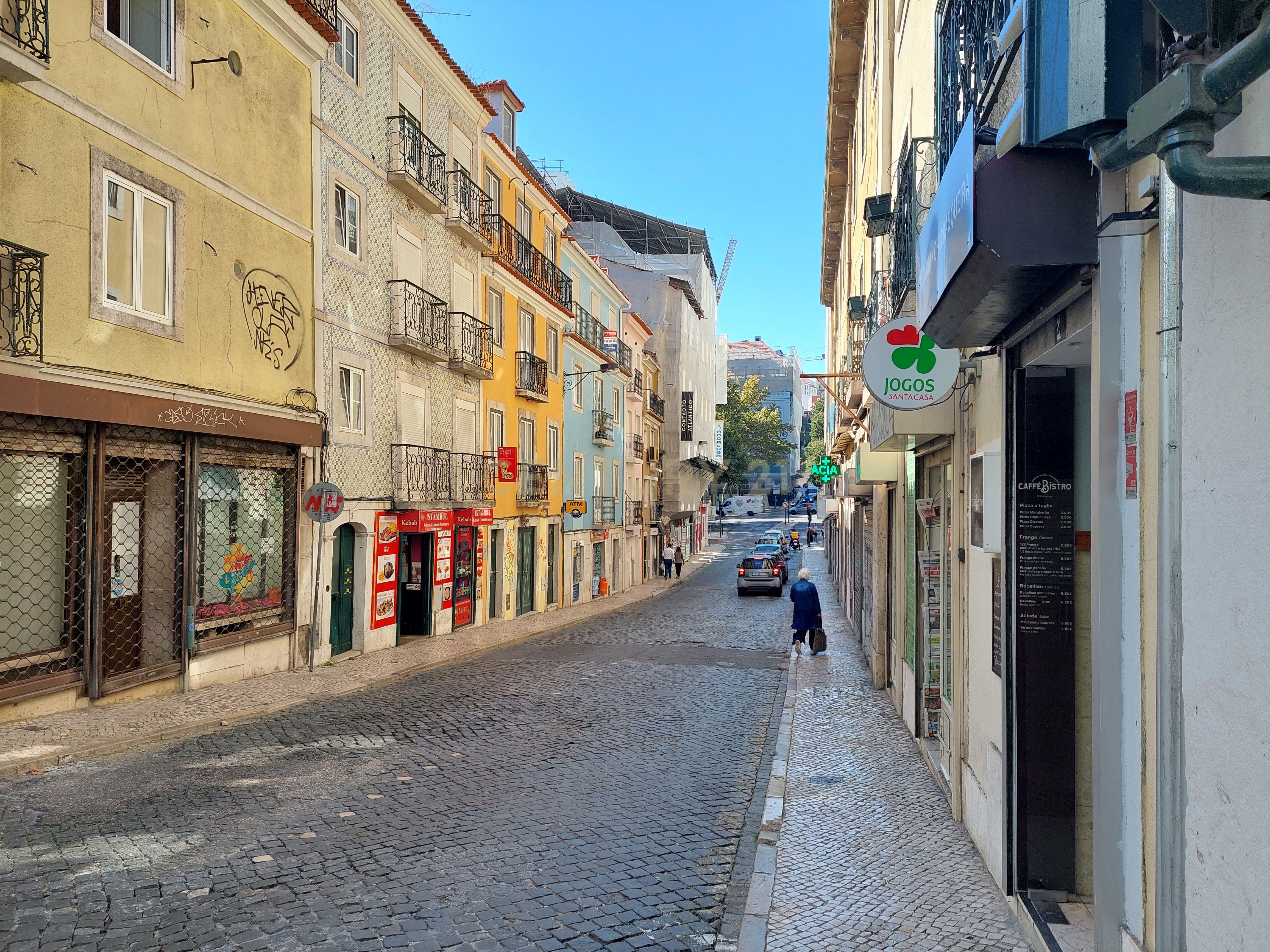 Loja para Venda com Inquilino na Rua do Telhal, número 89, em Lisboa - Image 3