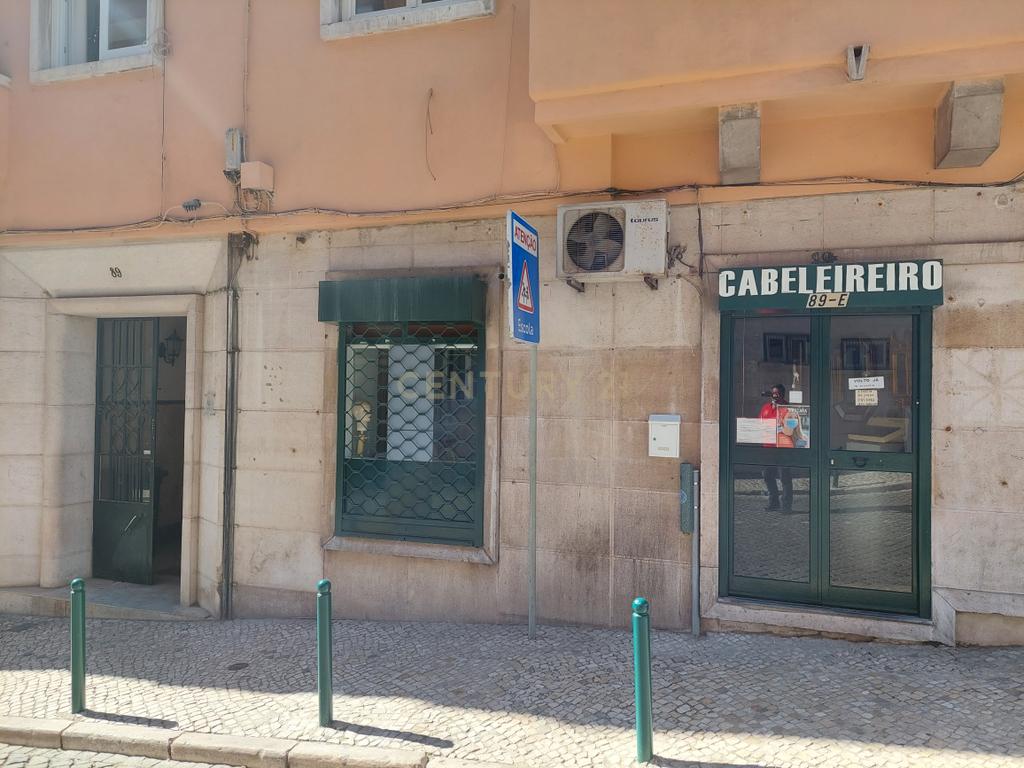 Loja para Venda com Inquilino na Rua do Telhal, número 89, em Lisboa - Image 7
