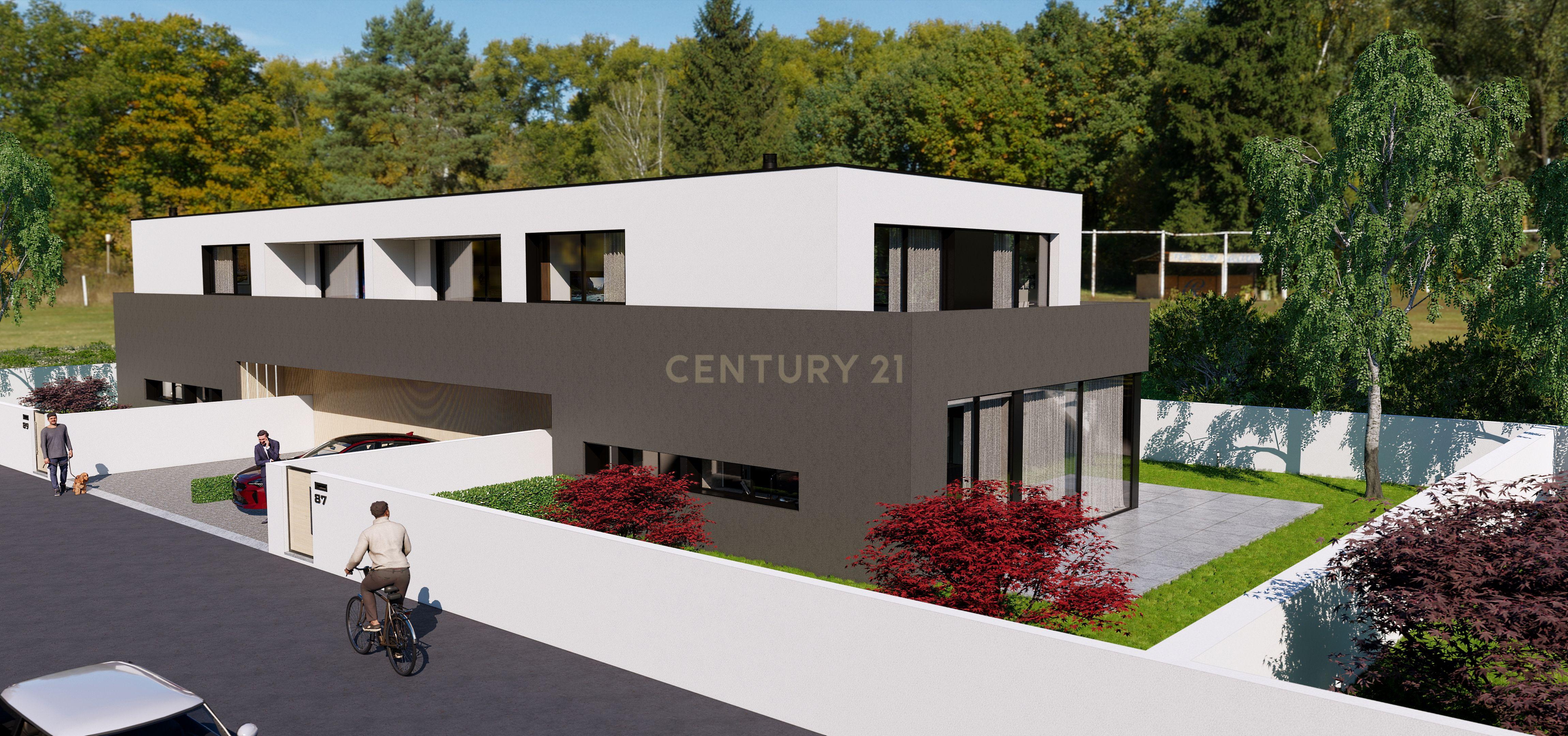 Moradia T4 com jardim - Image 2