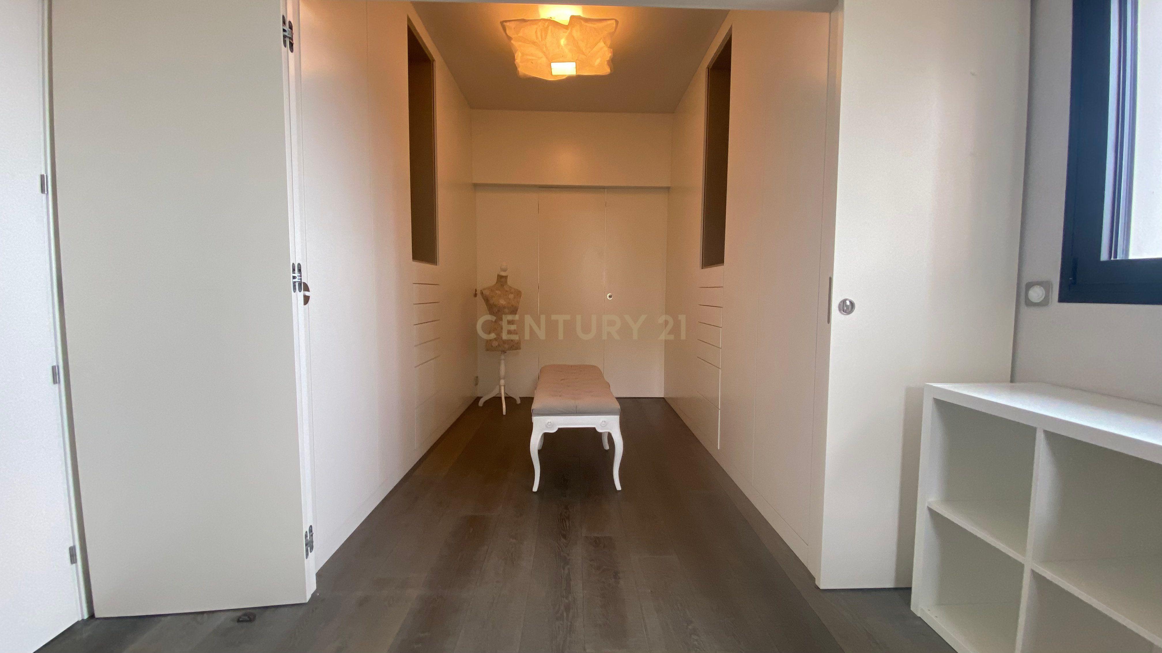 undefined - Image 36
