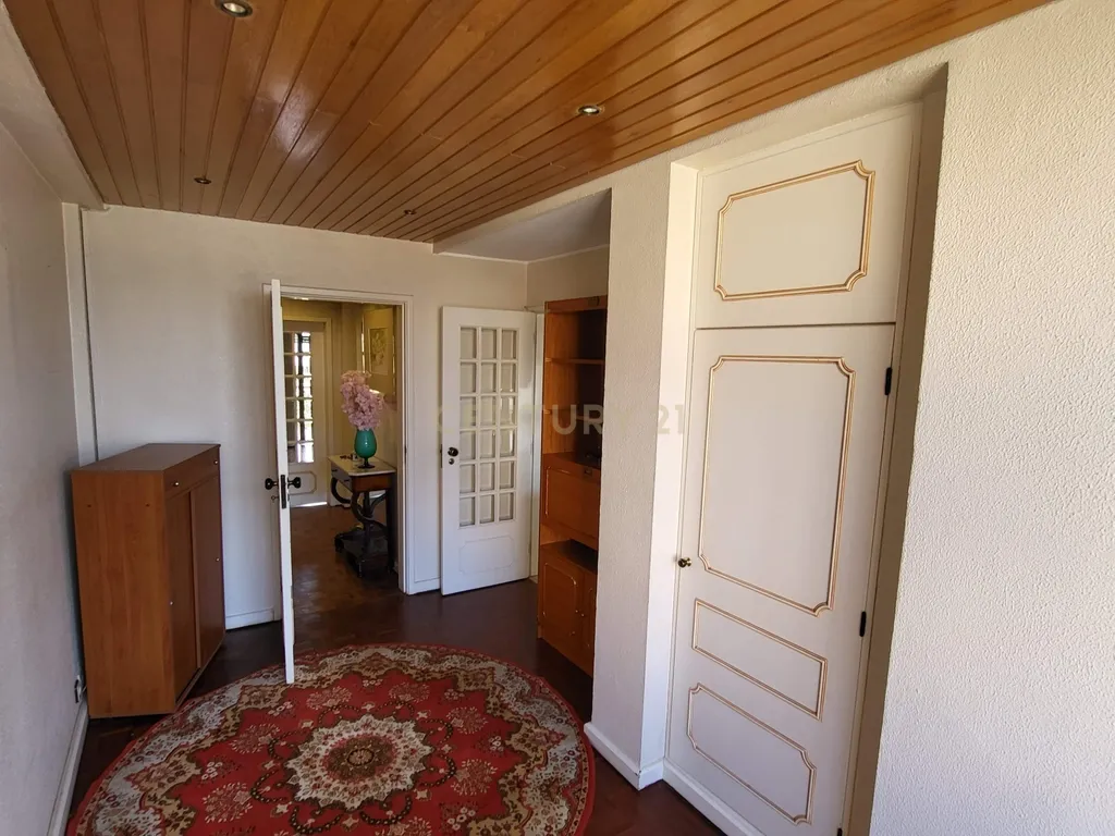 Apartamento T5 Mobilado c/ Garagem dupla fechada - Figueira da Foz - Image 34