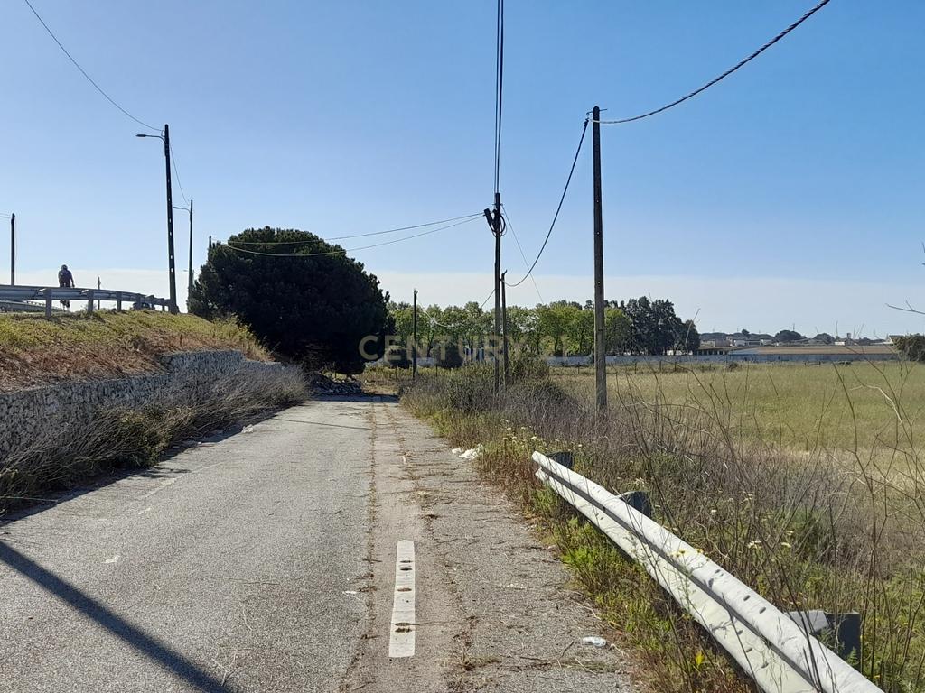Terreno urbano com possibilidade de construção em Vale da Resina, freguesia de Alcochete - Image 9