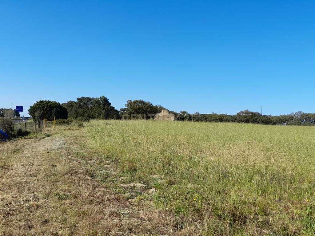 Terreno urbano com possibilidade de construção em Vale da Resina, freguesia de Alcochete - Image 16