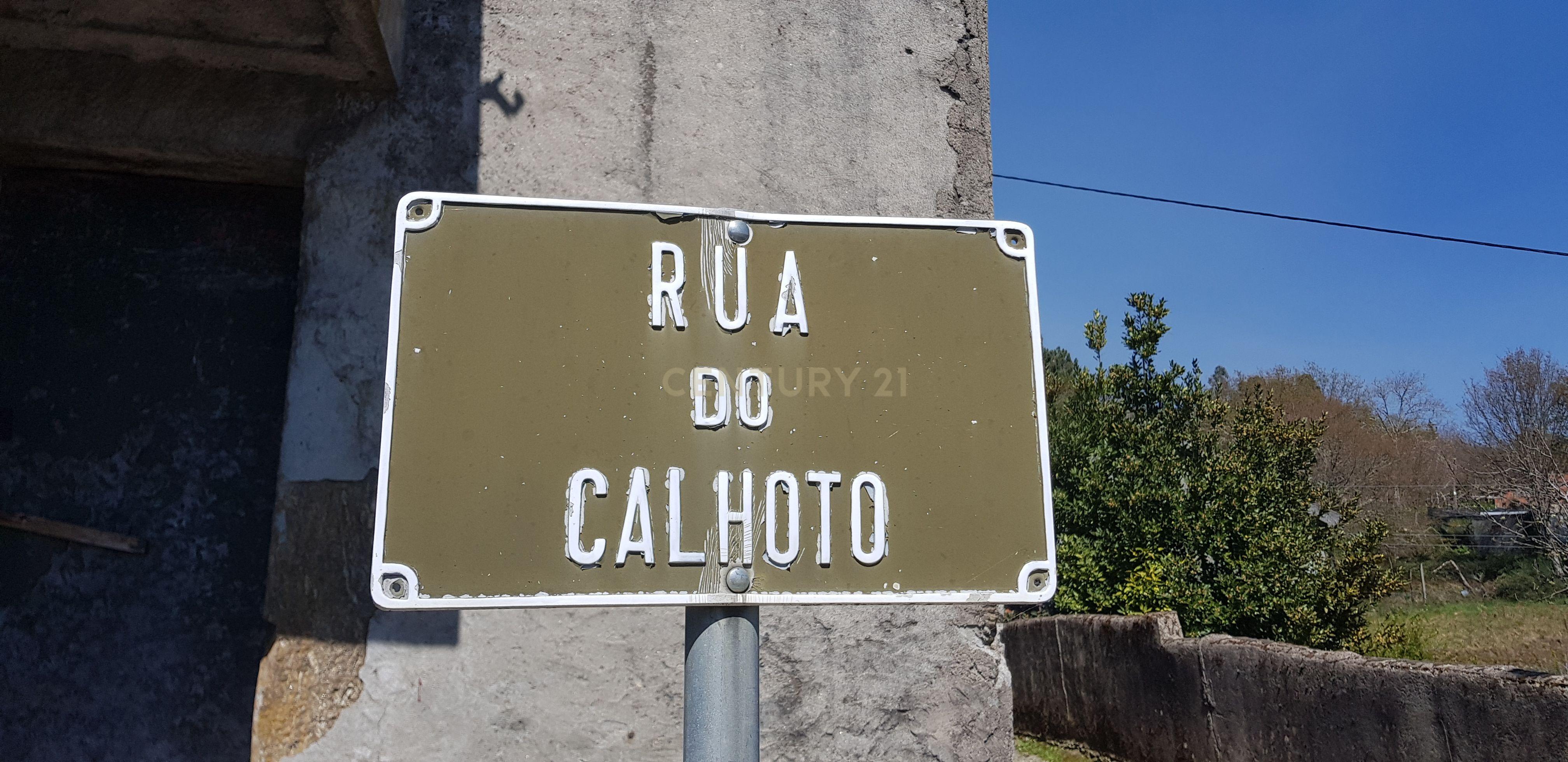 Casa para reabilitação em Codeçoso do Arco ( Venda Nova ). - Image 10