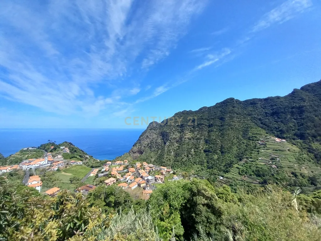 Terreno Rústico com Potencial de Construção, Localizado em Boaventura – São Vicente - Image 2