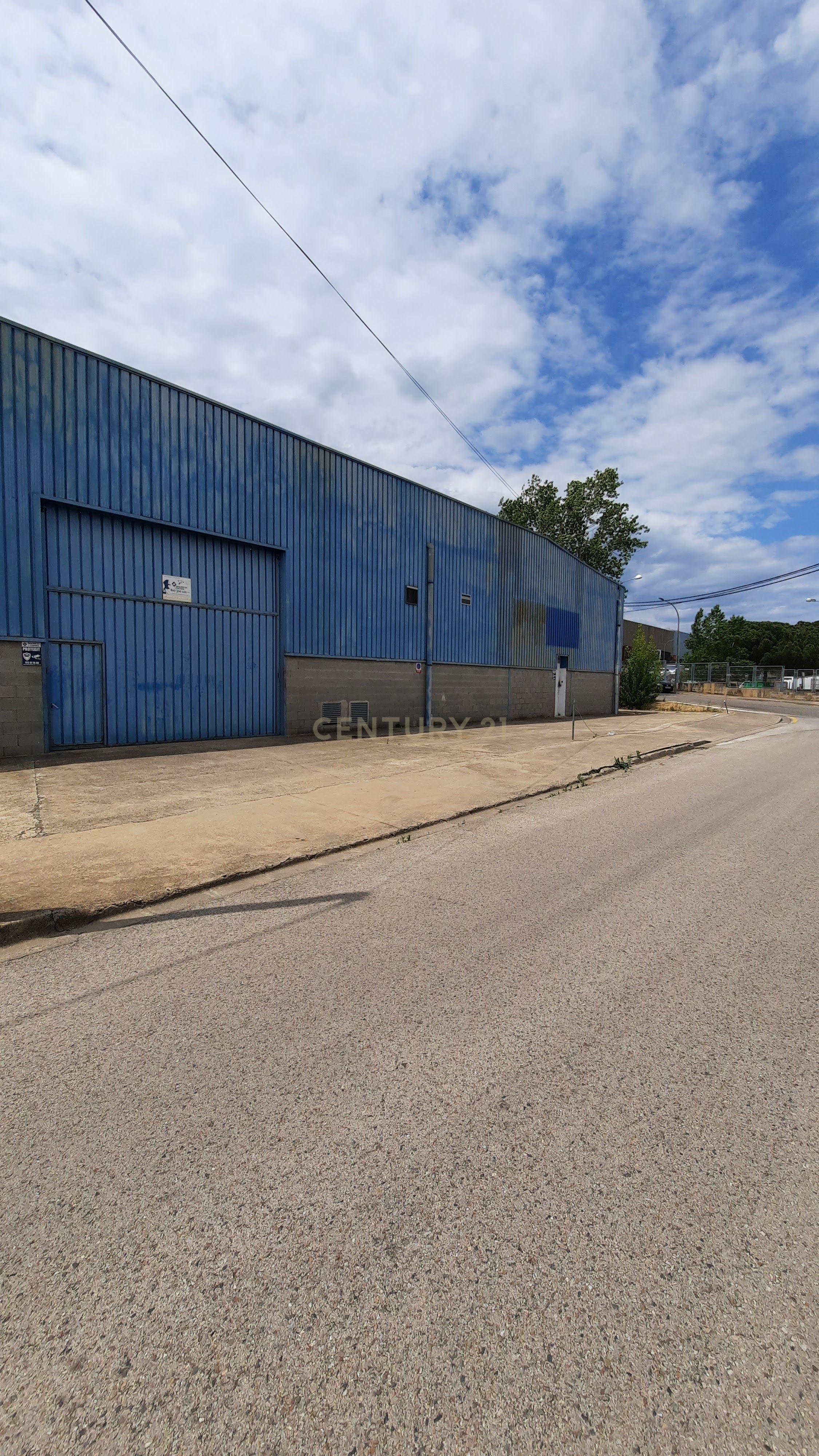 undefined - Image 3