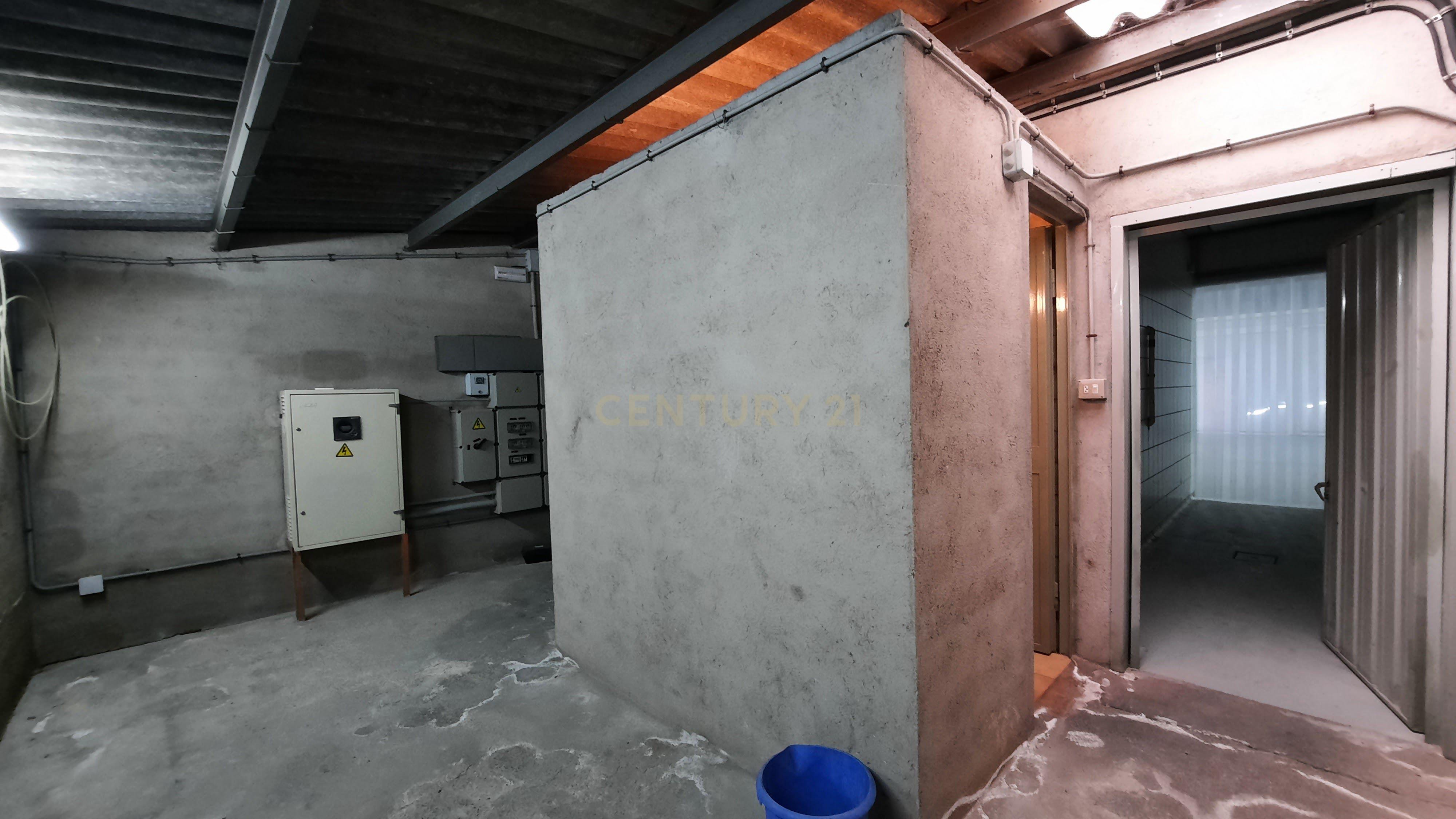 undefined - Image 19