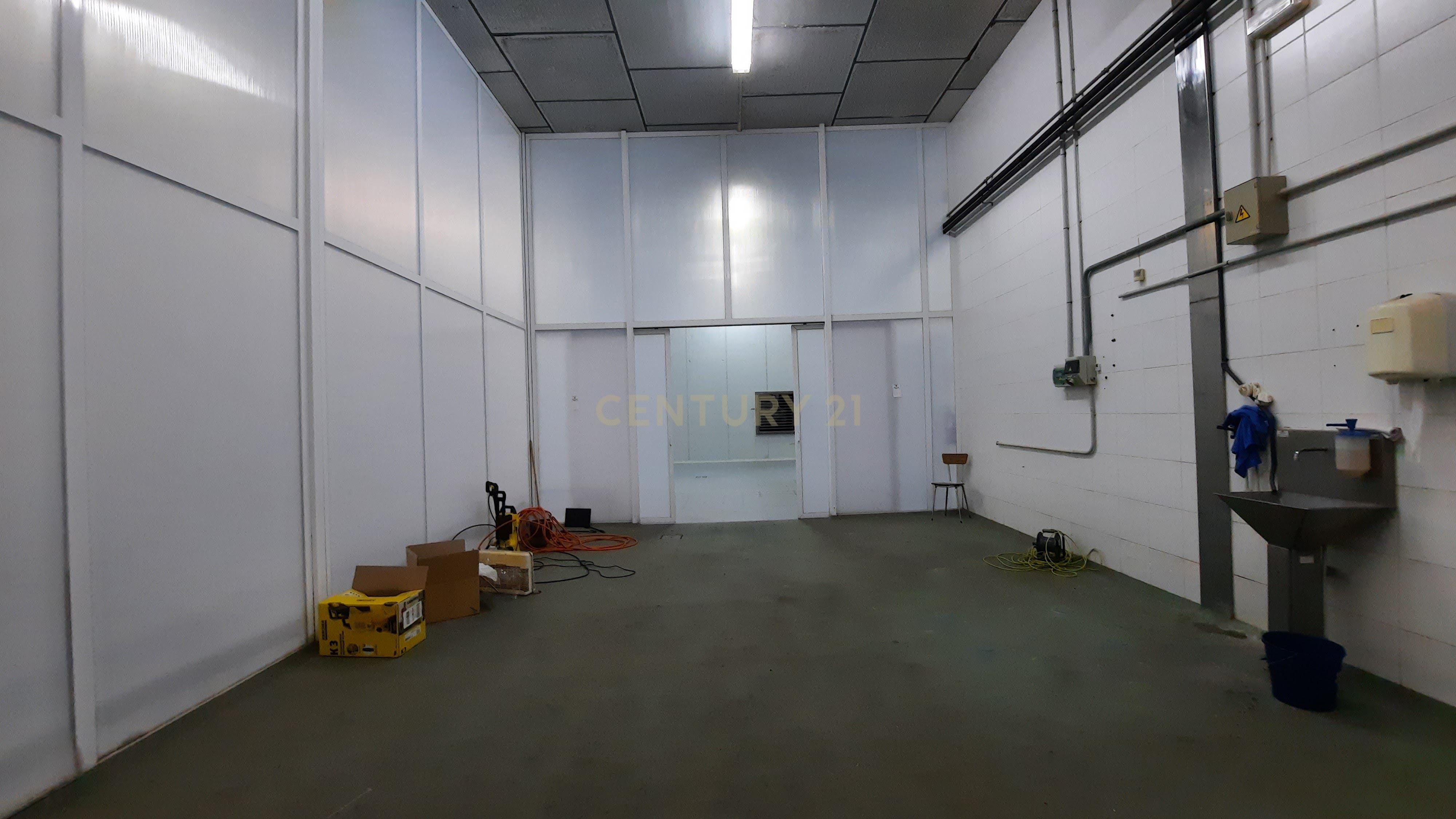 undefined - Image 40