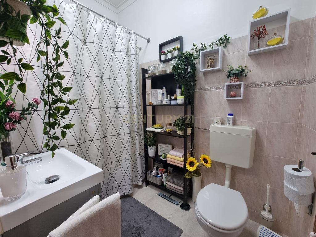 Excelente 4 assoalhadas 107 m2 Massamá - Image 16