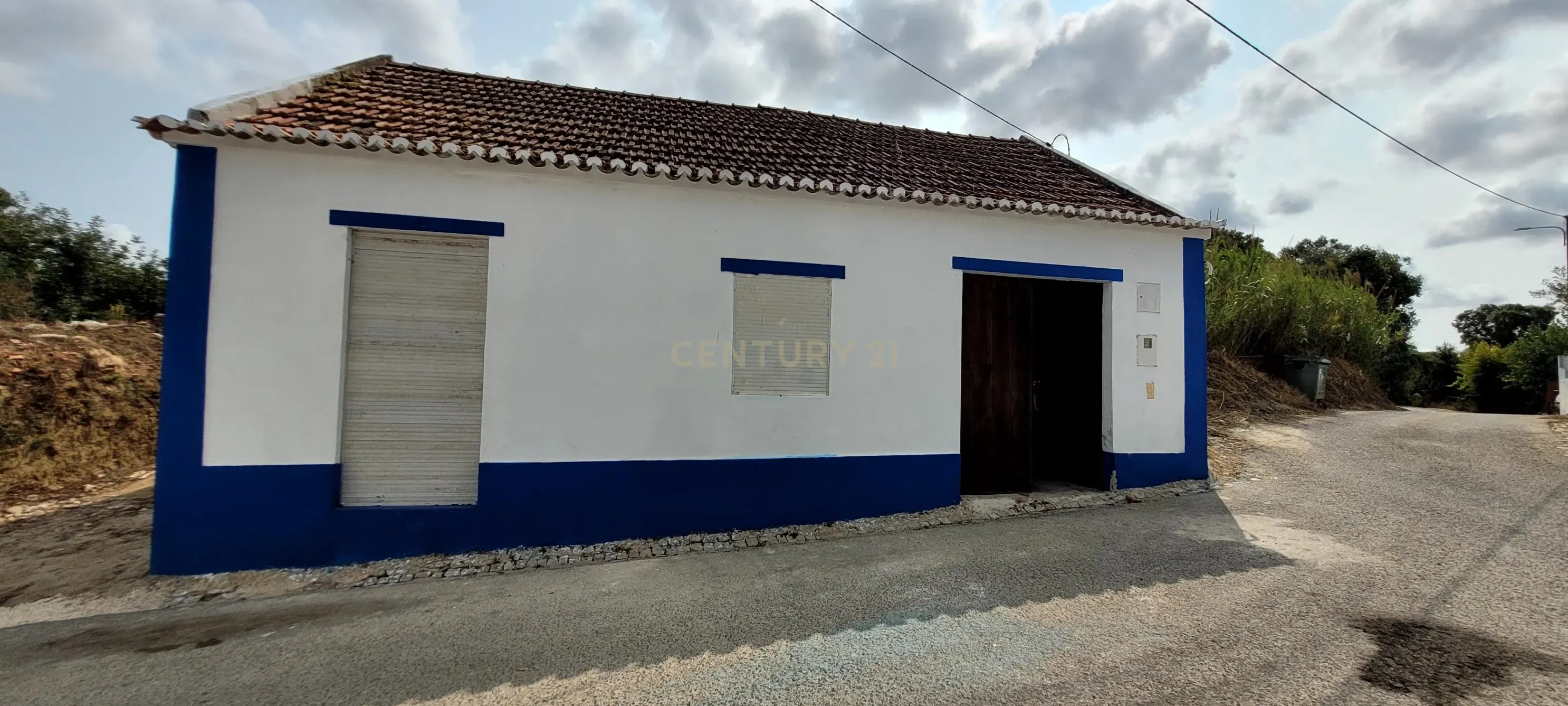 Quinta com moradia no Arneiro Merceana com 3ha de terreno com arvores de fruto em produção e 800 m2 Urbanos - Image 12